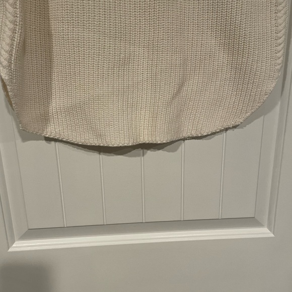 NWT The Loft Outlet sleeveless sweater Cream Size: Petite Large - Picture 5 of 6